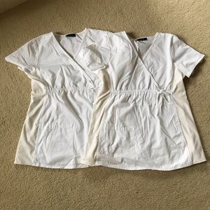 Cherokee White Maternity Scrub Tops Sz Small